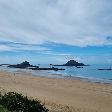 Le Mistral Du Centre Ville ,Chaleureux A 2 Min De La Plage Dinard Esterno foto